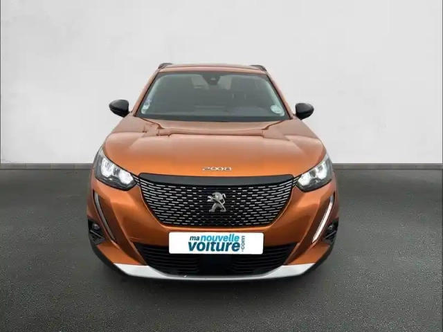 Peugeot 2008 puretech 130 s&amp;s eat8 — photo 2