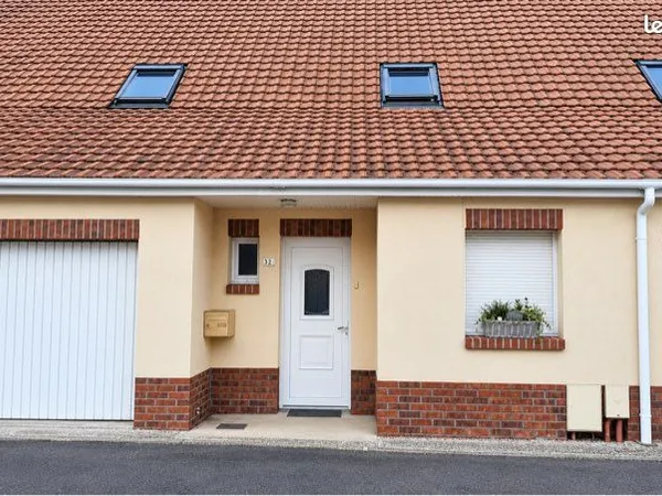 Maison mitoyenne 100m2 3 chambres garage jardin