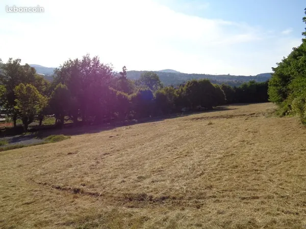 Terrain 889 m² Saint Germain Laprade