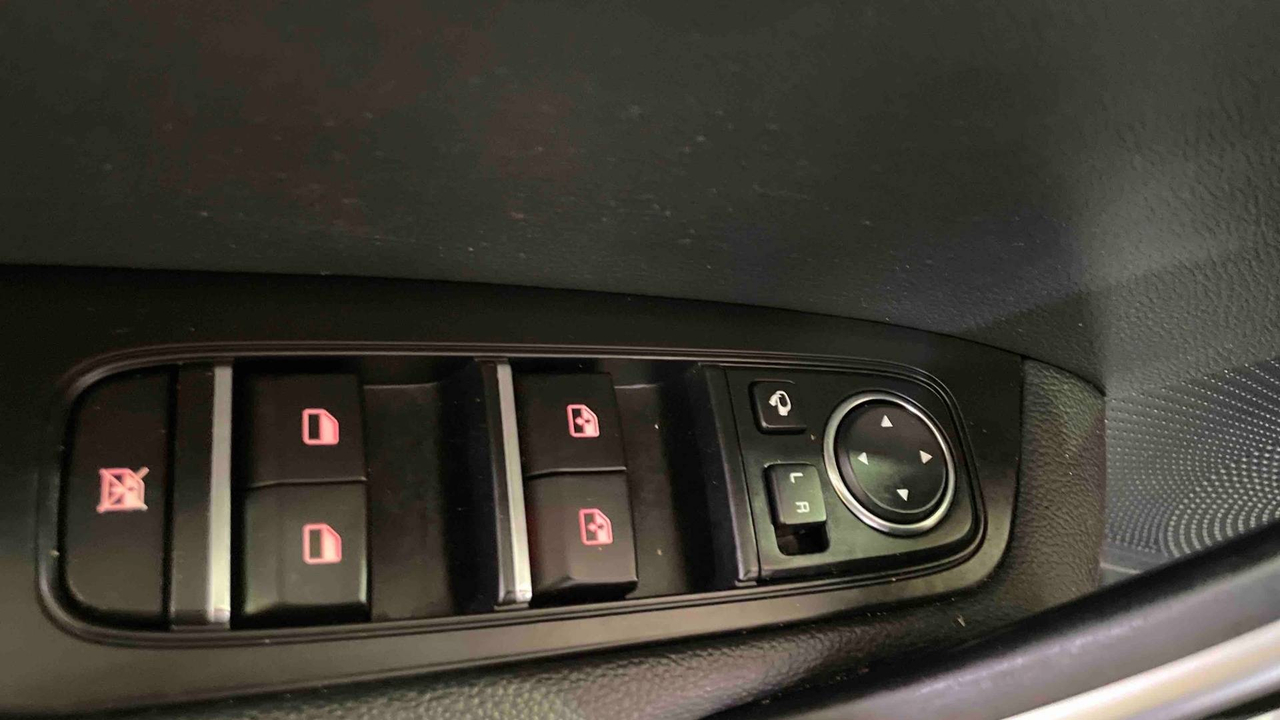 KIA CEED 1.6 CRDi 136 ch MHEV DCT7 — photo 15