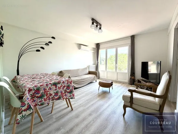 Montpellier F4 de 73,59 m2 refait à neuf récement