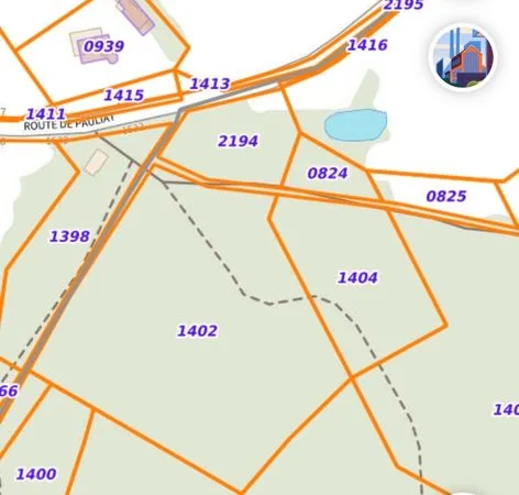 Terrain boisé de 3557m² non constructible