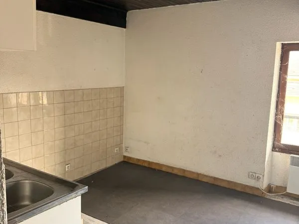 T1 bis à rénover - idéal investisseur