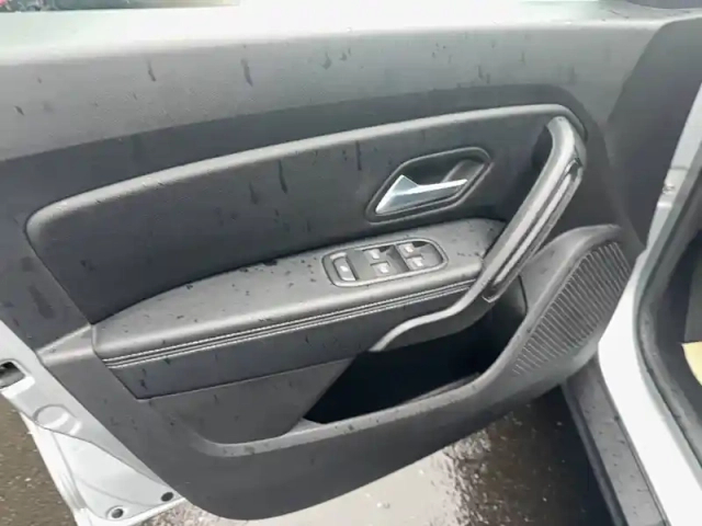 Dacia Duster blue dci 115 4x2 — photo 88