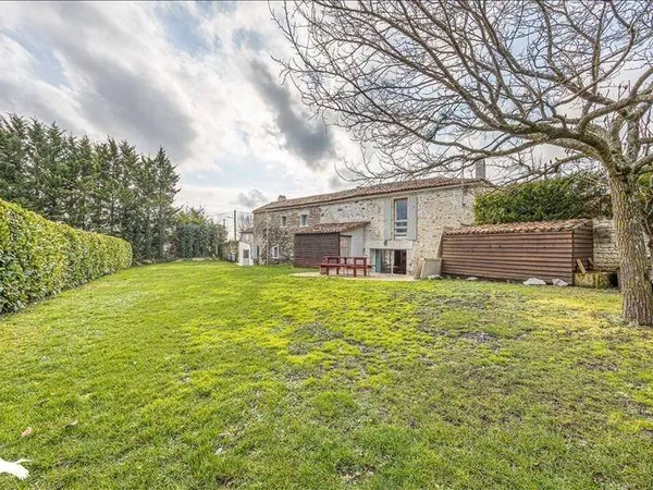 Maison 8 pièces 170 m²