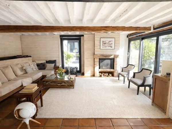 Maison de caractère du 18ième siècle en pierre - Entièrement rénovée - Coeur de village
