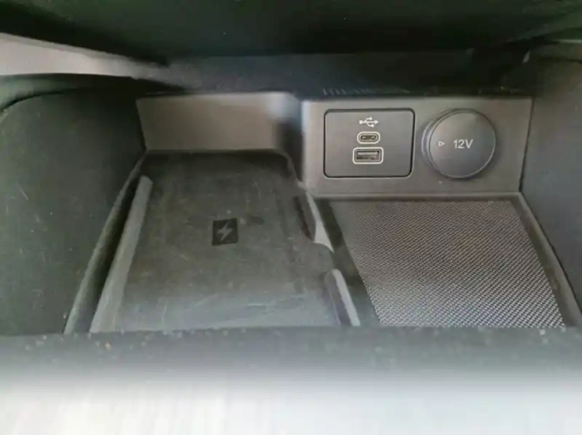 Ford Kuga 2.5 duratec 180ch hybrid flexifuel titanium b — photo 22