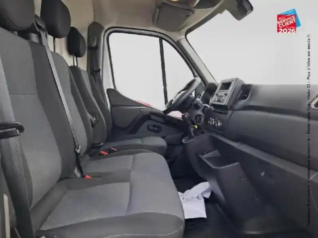 Renault Master fg f3500 l3h3 2.3 blue dci 135ch confort euro6e — photo 5