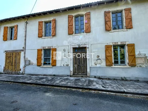 CHARMANTE MAISON A VENDRE A SALVAGNAC