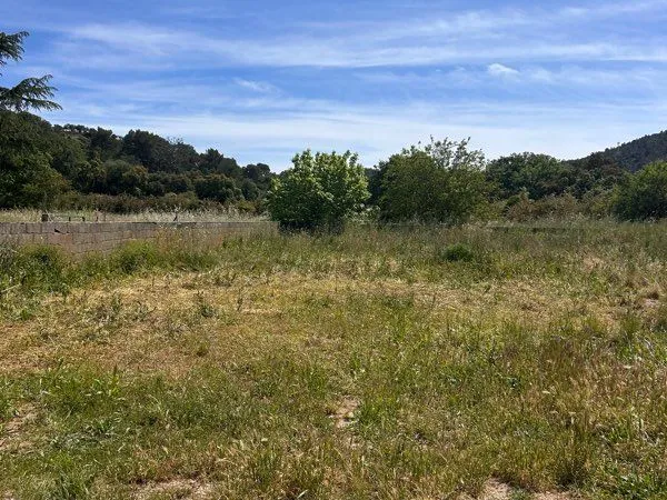 Location emplacement camping-car