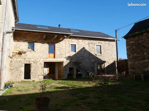 Maison à vendre : autonomie énergétique et rénovation écologique