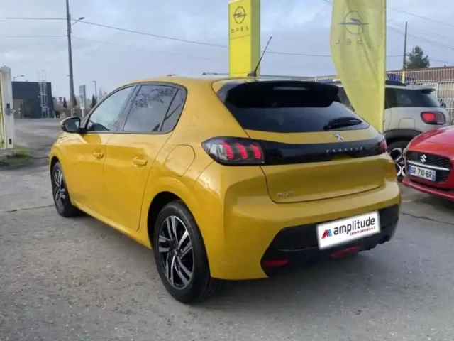 Peugeot 208 1.2 puretech 100ch s&amp;s allure pack — photo 5