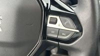 Peugeot 208 1.2 PureTech 100ch S&S Style 118g — photo 17