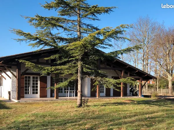 Maison 4 Chambres avec jardin 1000m²