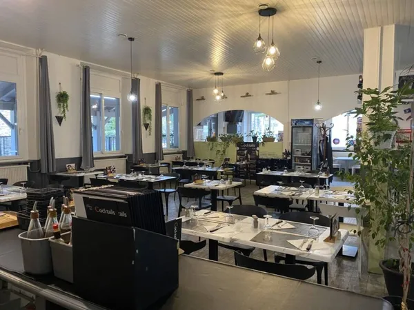 Restaurant 250 m²
