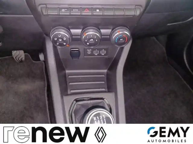 Renault Clio tce 90 — photo 29