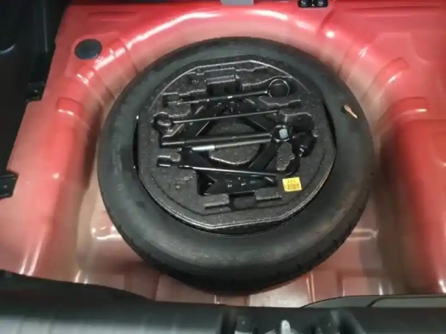 Kia Stonic 1.0 t-gdi 100ch gt line — photo 12