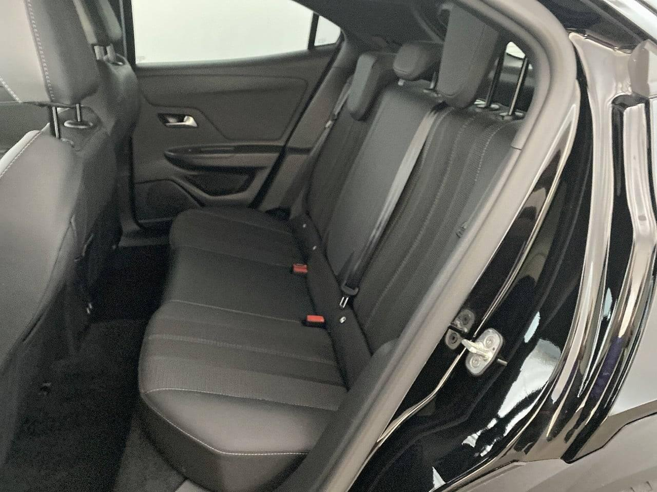 Opel Mokka electrique 156 ch & batterie 54 kwh gs — photo 10