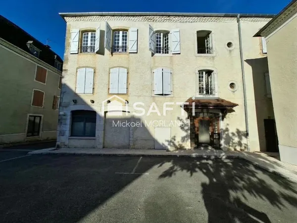 Appartement type T3 86m2 plein coeur de Navarrenx