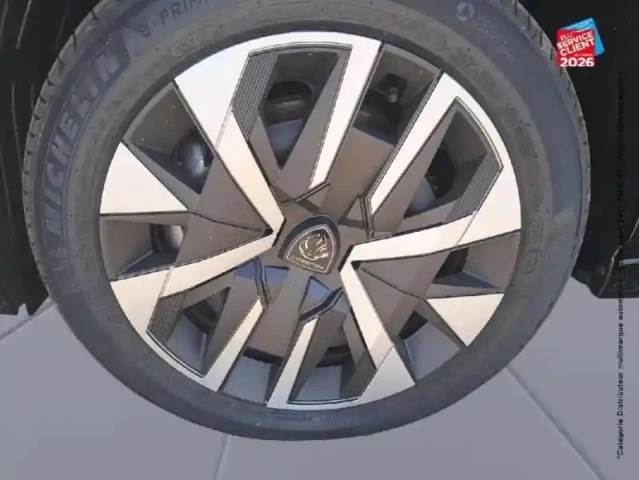 Peugeot 208 e- 136ch active — photo 10