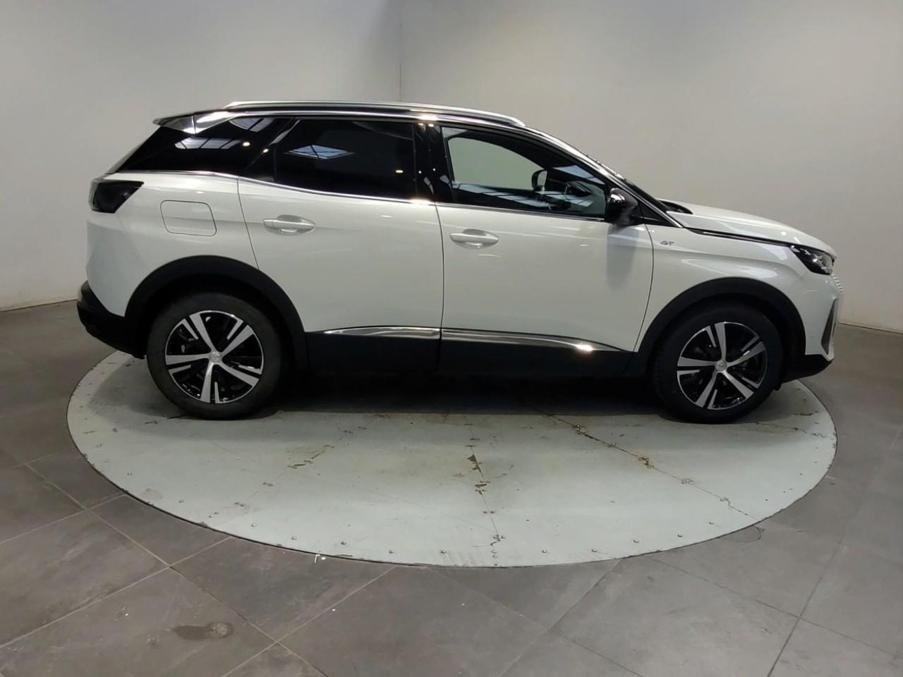 Peugeot 3008 puretech 130ch s&s eat8 gt — photo 6