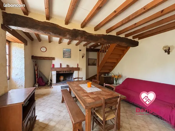 Maison avec grange attenante à rénover et terrain