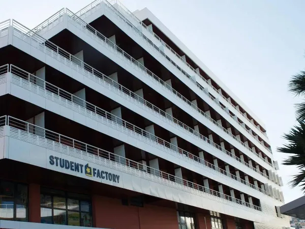 Studio 1 pièce 18 m²