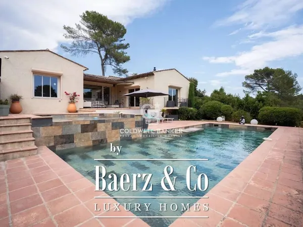 Villa 5 pièces 181 m²