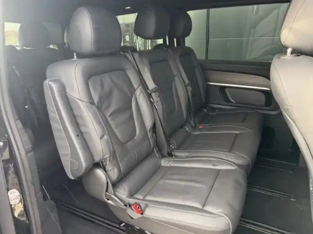 Mercedes Cla v 300 d avantgarde extra long — photo 5