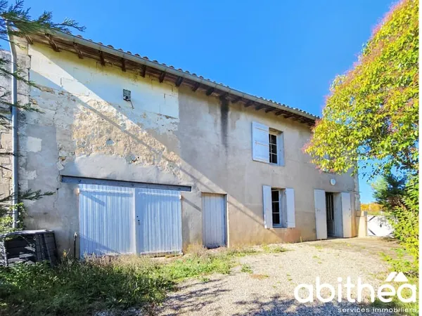 AUTHENTIQUE MAISON EN PIERRE AVEC 146 M2 DE DÉPENDANCES ET V