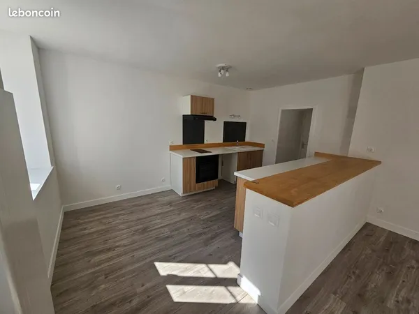 Appartement centre bourg proximité tous commerces