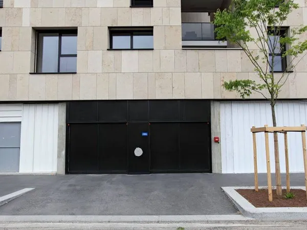 Parking 17 m²