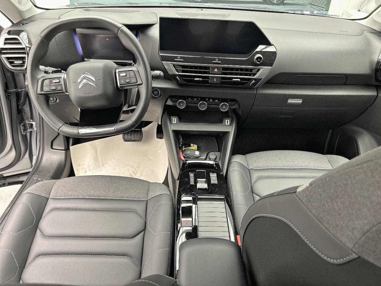 Citroën C4 X puretech 130 s&s eat8 shine — photo 12