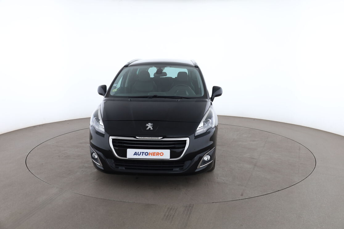 Peugeot 5008 2.0 Blue-HDi Allure — photo 8