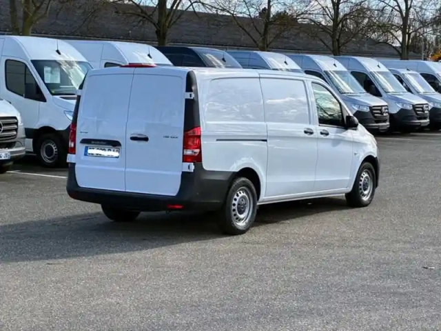Mercedes Vito 116 cdi fourgon long l2 163ch — photo 46