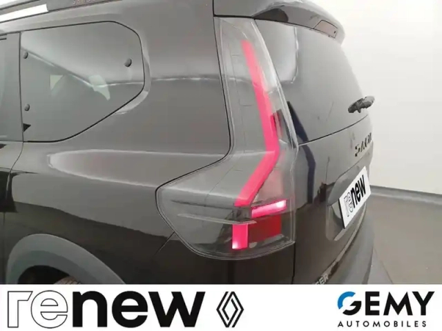 Dacia Jogger tce 110 7 pl — photo 32