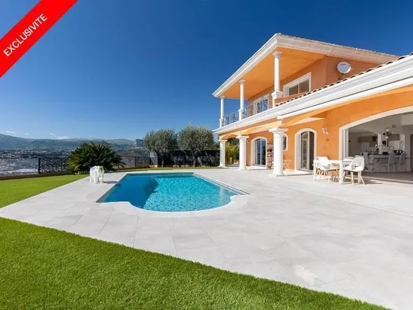 Villa 5 pièces 187 m²