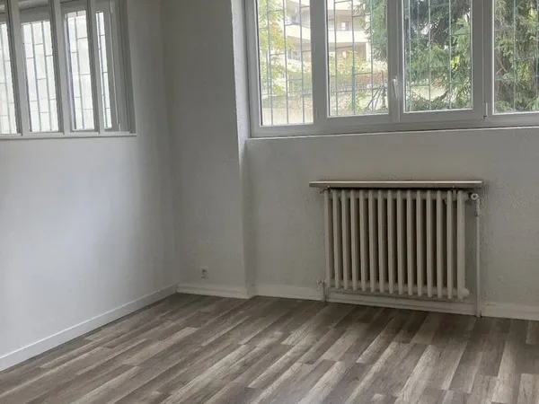 Local commercial