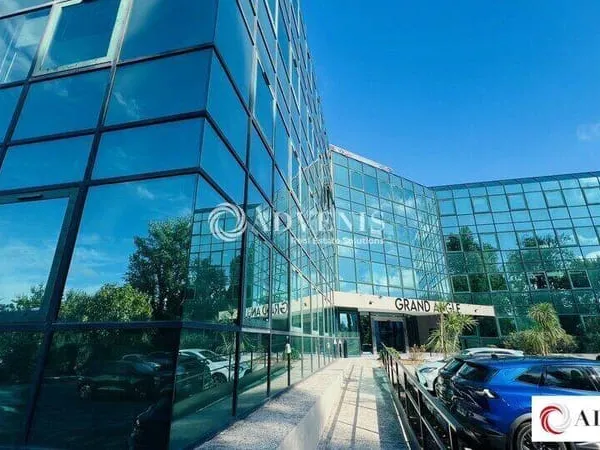 Bureaux 360 m²