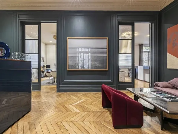 Appartement 6 pièces 191 m²