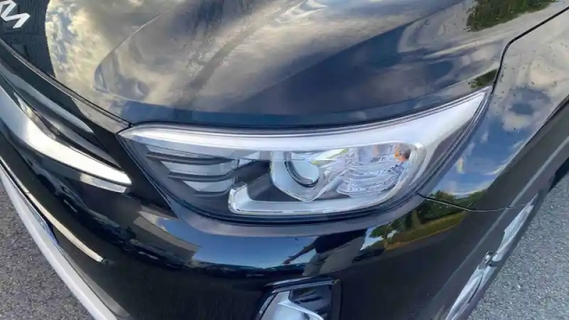 Kia Stonic 1.0 t-gdi 100 ch bvm6 — photo 17