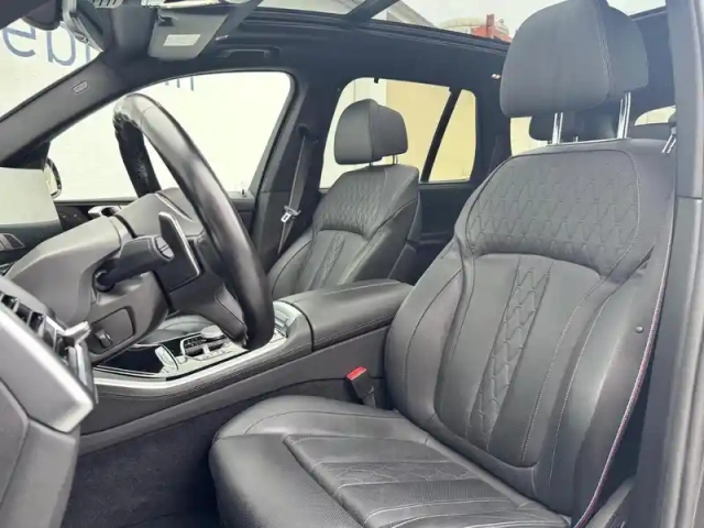 Bmw X5 xdrive50e 489ch m sport — photo 8