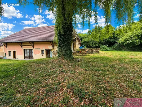Maison 3 pièces 156 m²