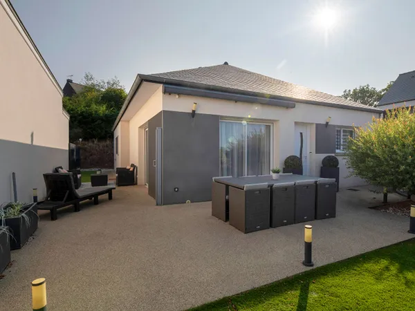 Maison 5 pièces à vendre à Monterfil - Plain pied - Garage - jardin