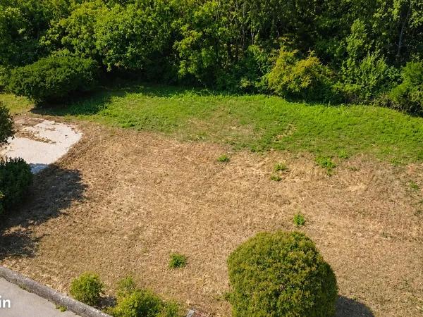 Terrain 1200 m² Cadenet