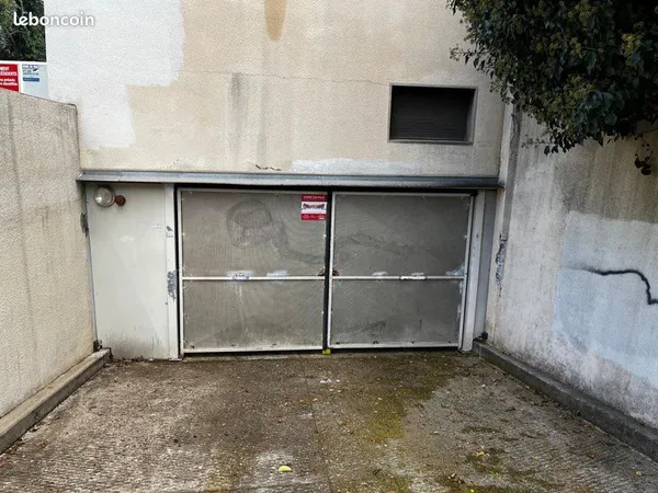 Garage securise chamberte