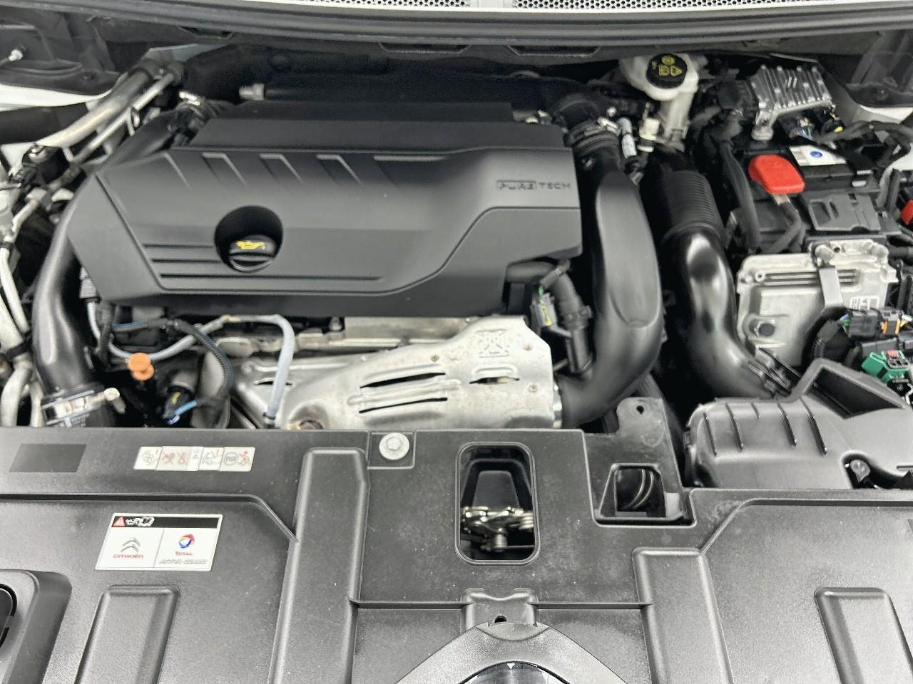 Citroën C5 Aircross hybride rechargeable 225 s&s e-eat8 feel — photo 15