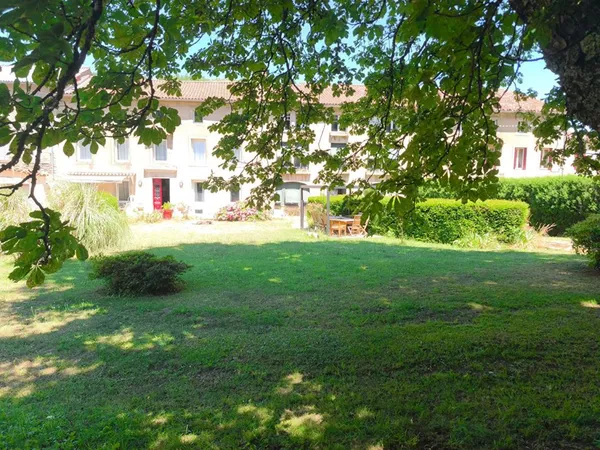 ENSEMBLE IMMOBILIER RARE DANS LE TARN