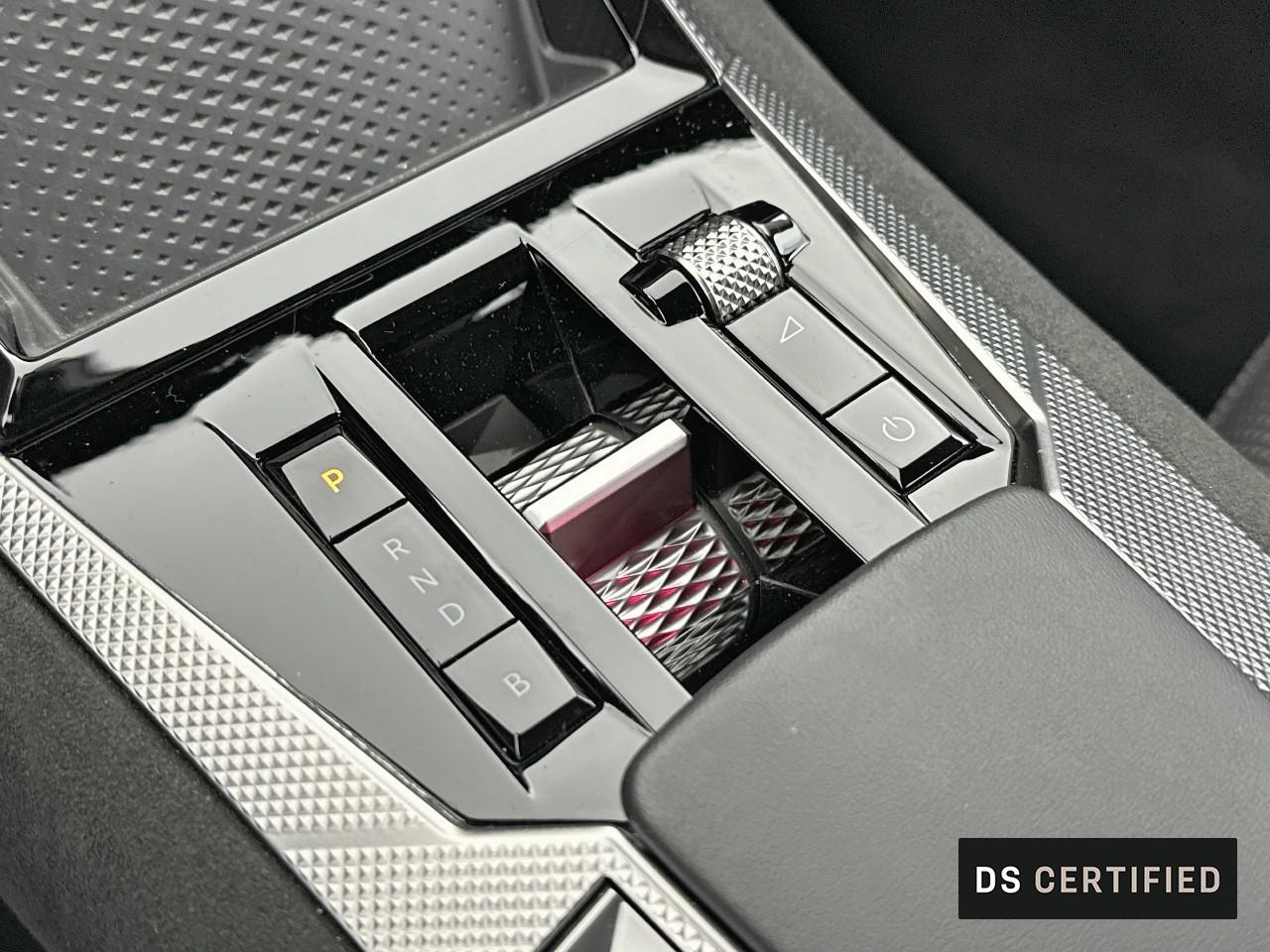 Ds Ds 4 hybride e-tense 225 eat8 performance line — photo 31