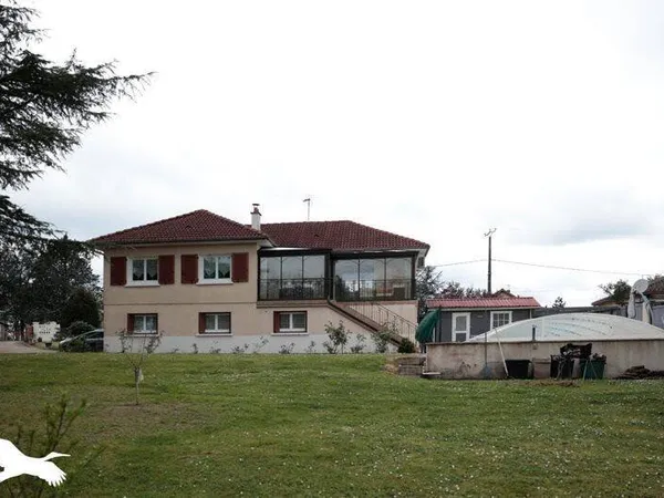 Maison 10 pièces 170 m²